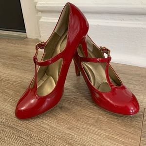 Kelly&Katie Red Heels